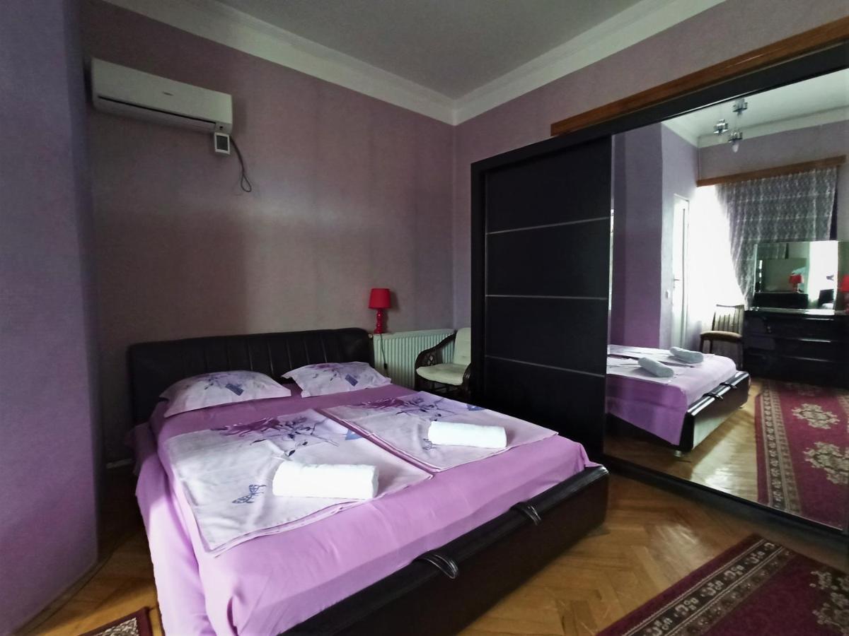 Guesthouse Lilia &Wine Celler Telavi Exterior photo